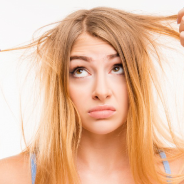 Some Common External Factors That Affects Our Hair Negatively