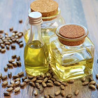 6 Ways Castor Oil Can Help Your Precious Mane