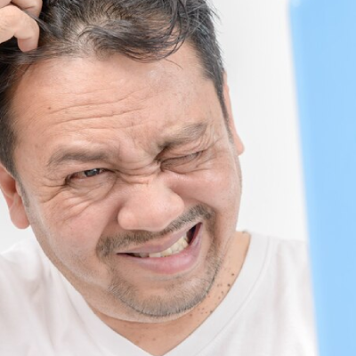 8 Sure-shot Remedies to Treat a Dry Scalp, As Explained by Experts